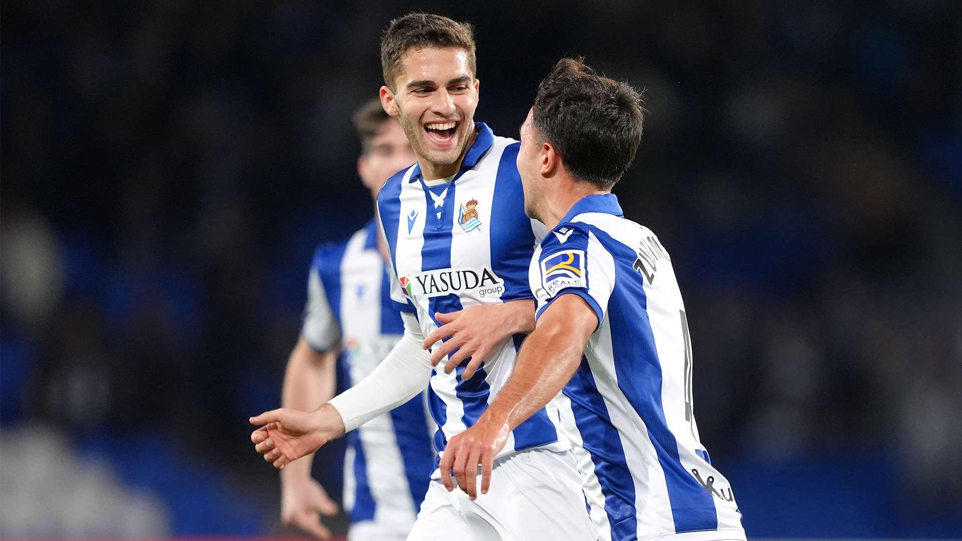 本文将从战 本文将从战